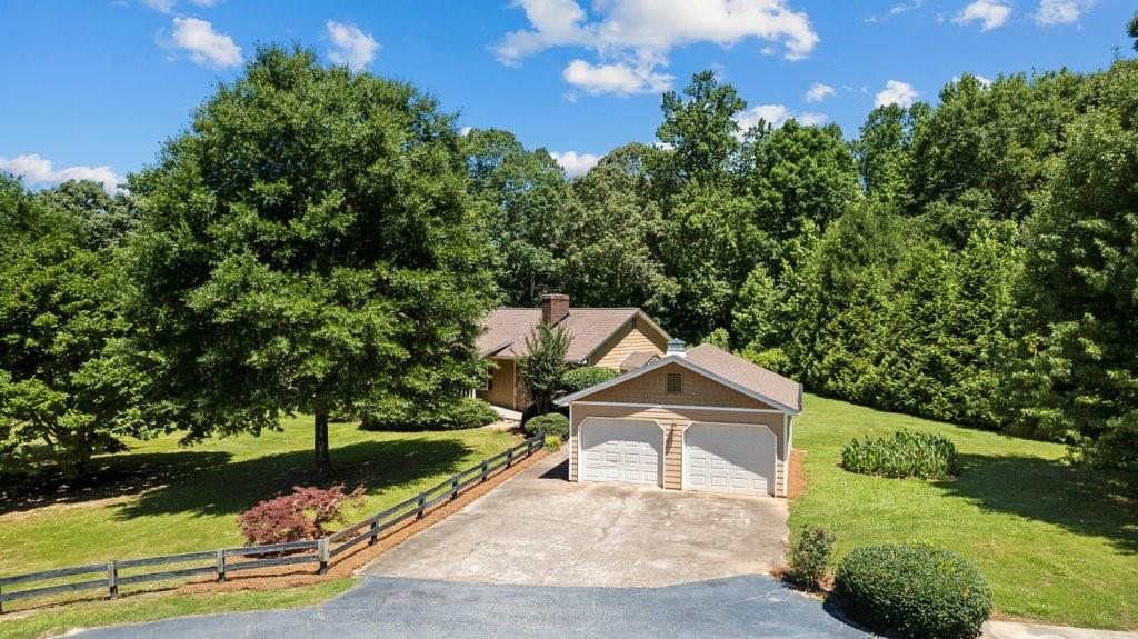 2950 Colony Drive, Gainesville, Georgia image 4