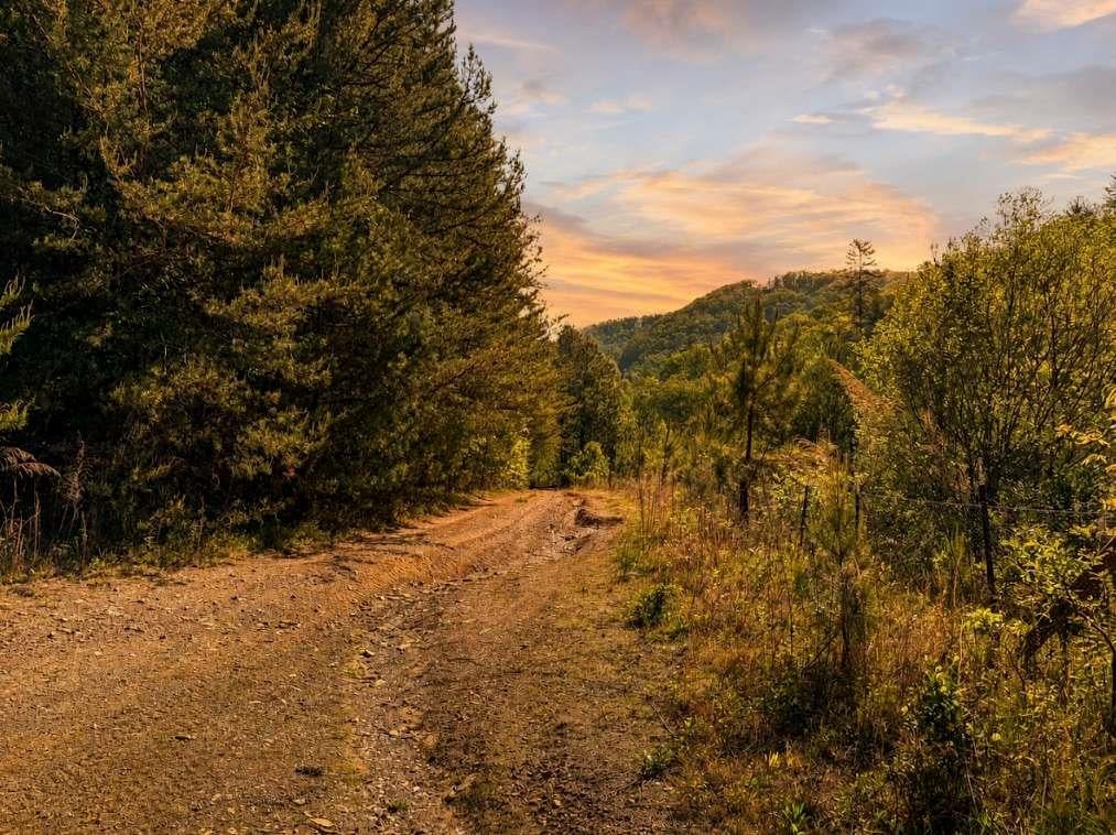 40 AC Valley Lake Road