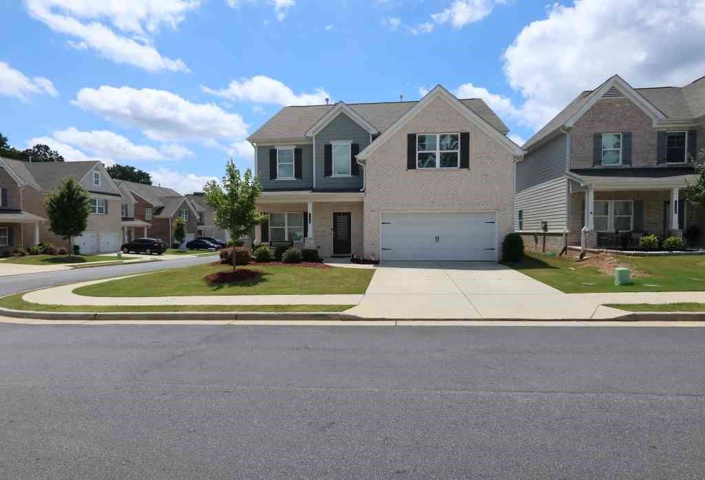 Welcome to 307 Clark Lake Lane — a beautifully appointed residence nestled in the heart of Grayson, Georgia. This home blends modern comfort with Southern charm, ideally located for easy access to top local schools, shopping, parks, and all of the amenities that make this part of Gwinnett County such a great place to live. Spacious, light-filled interiors featuring an open floor plan, perfect for entertaining or relaxing on family nights. Well-designed kitchen with high-quality finishes! Comfortable bedrooms, including a luxurious owner’s suite with generous closet space and en suite bath. Inviting outdoor space: manicured lawn, private backyard, and maybe (pending confirmation) porch or patio for enjoying Georgia evenings. Excellent Gwinnett County schools are accessible from the neighborhood! Close to local shopping, dining, and recreational options—not far from parks, trails, and community green spaces, and commuter friendly: easy access to major roadways for work or travel.
Whether you’re raising a family, hosting friends, or looking for that peaceful retreat, this home offers the perfect mix of elegance and everyday livability. It’s got just the right amount of charm, with all the modern touches you’re looking for. Move in and start creating memories.