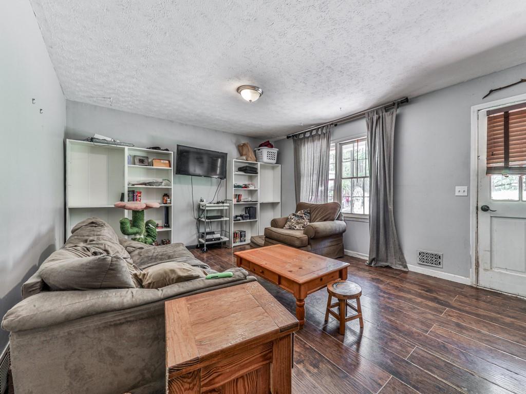 1527 Keeter Road, Canton, Georgia image 3