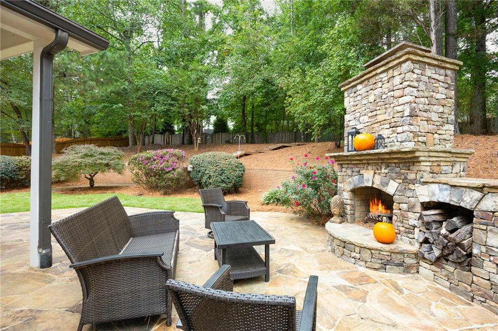 4591 Willow Oak Trail