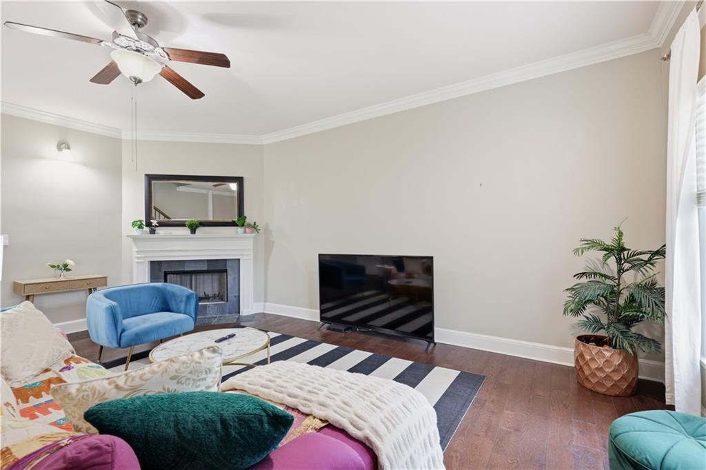 260 Manning Road SW 5