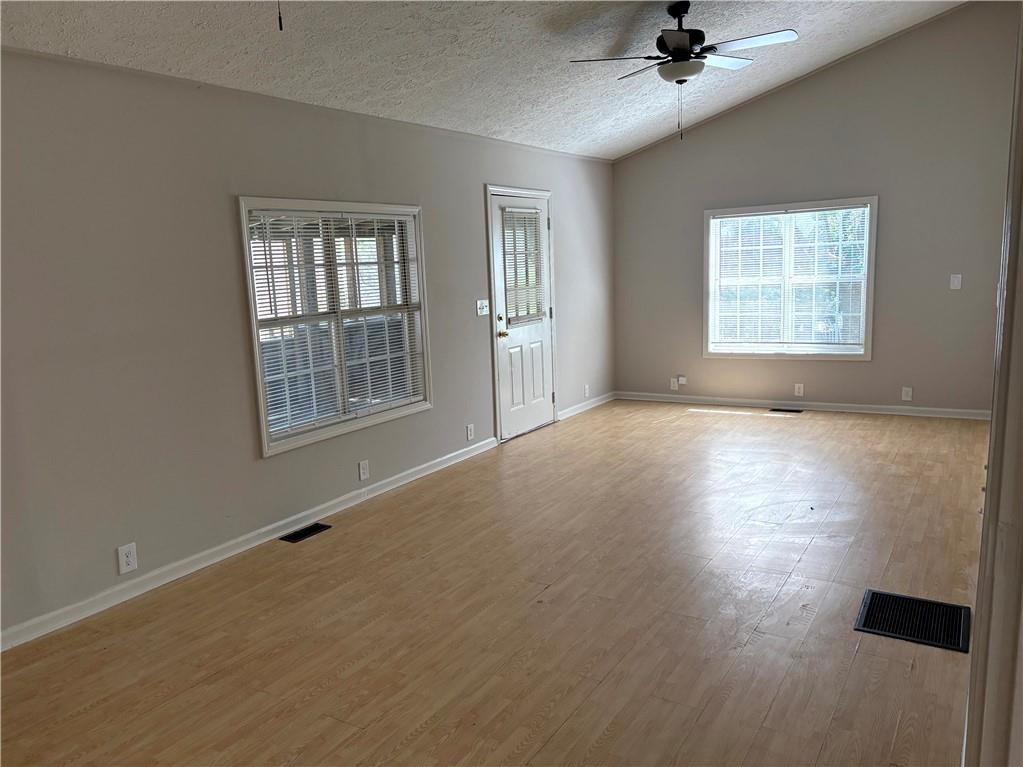 440 Cherry Street SE