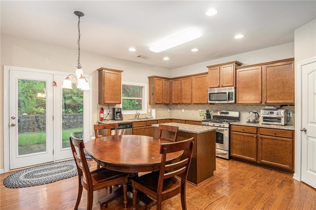 4889 Arbor View Parkway, Acworth, Georgia image 11