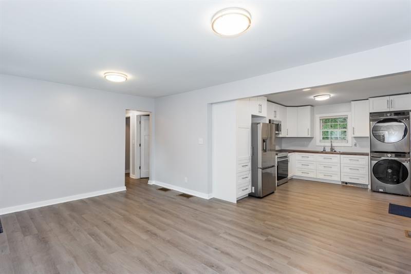 2598 Elliott Street, Atlanta, Georgia image 7