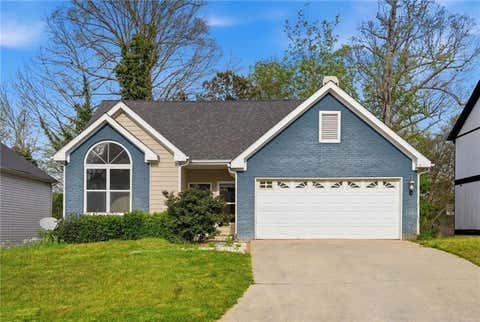 Homes For Sale - 694 Shore View<br/> Lithonia, GA 30058