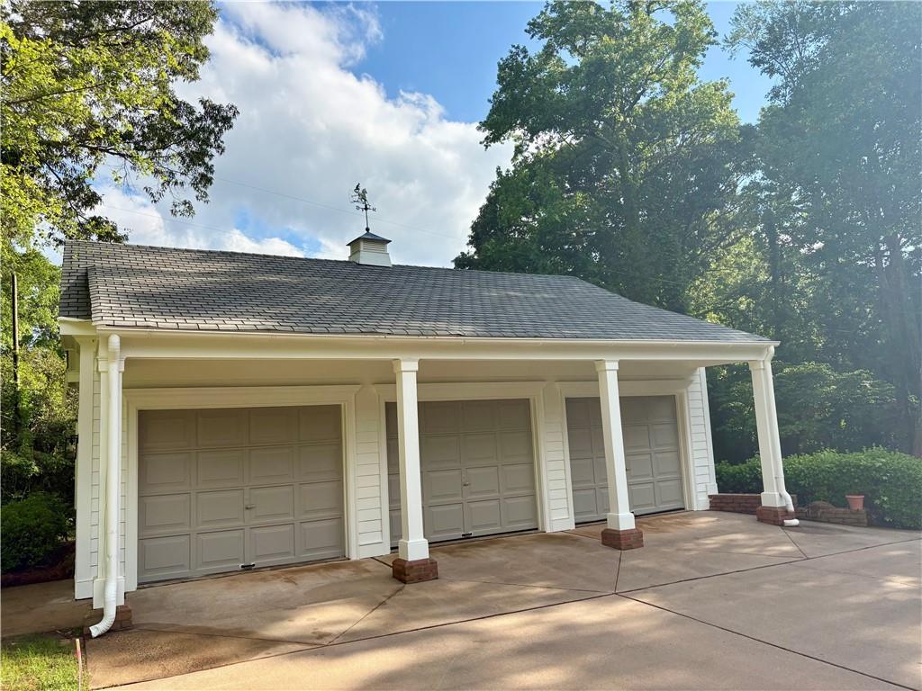 1811 Murdock Road