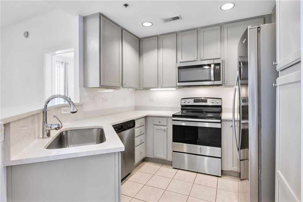 285 Centennial Olympic Park Drive NW 903