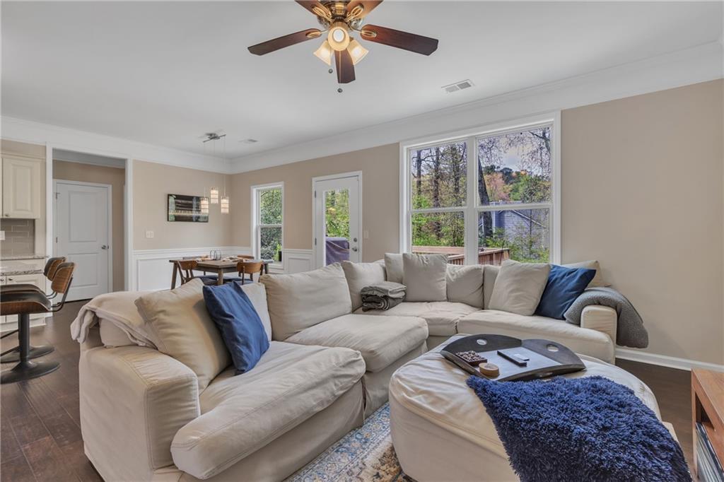 4567 Hickory Forest Drive, Acworth, Georgia image 11