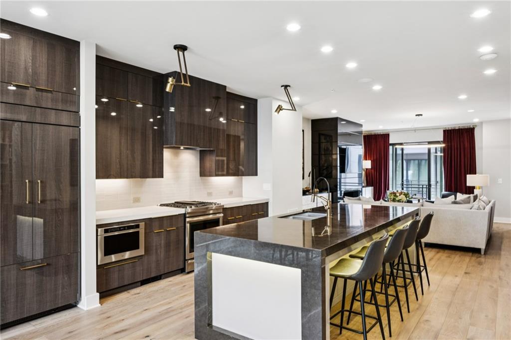 450 Plateau Place NW