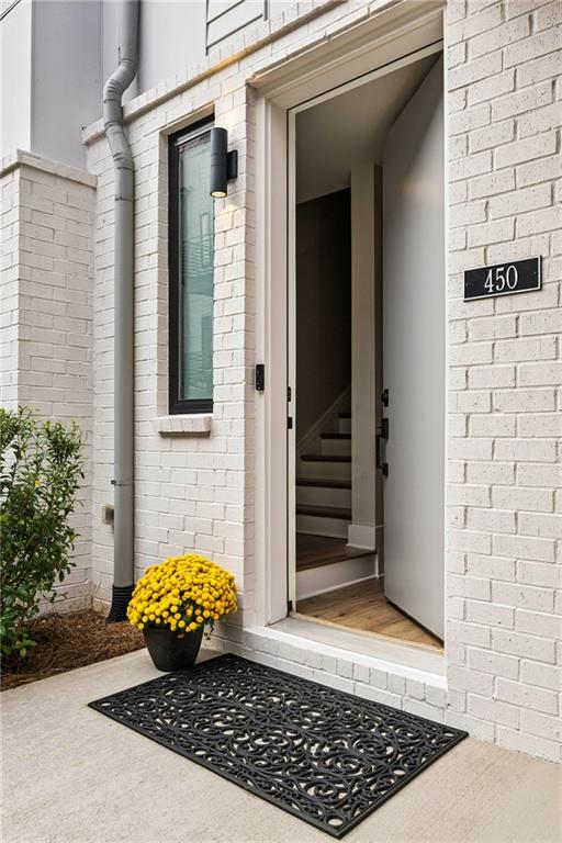 450 Plateau Place NW