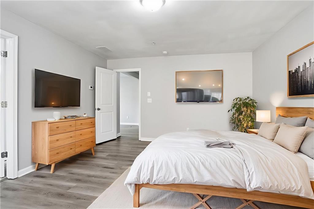 3370 Vintage Circle SE 7