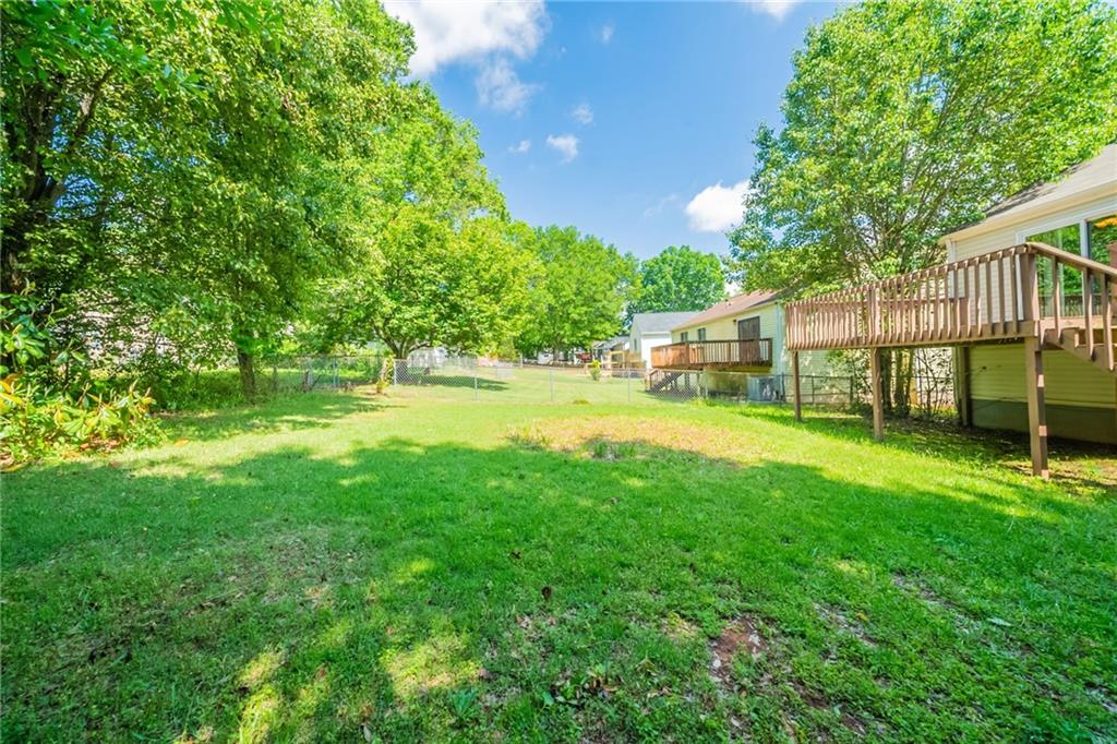 6082 Raintree Bend, Lithonia, Georgia image 27