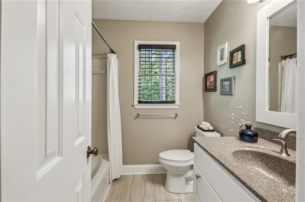 682 Leighton Way, Stone Mountain, Georgia image 31