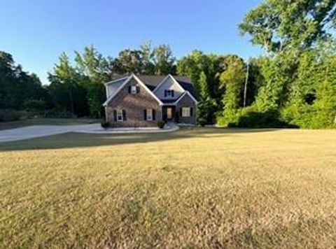 Homes For Sale - 840 Smallwood Trace<br/> Hampton, GA 30228