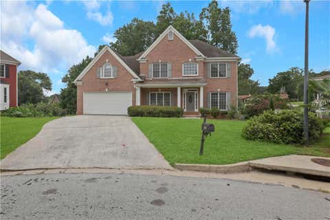 Homes For Sale - 5150 Oak Plantation Walk<br/> Lilburn, GA 30047