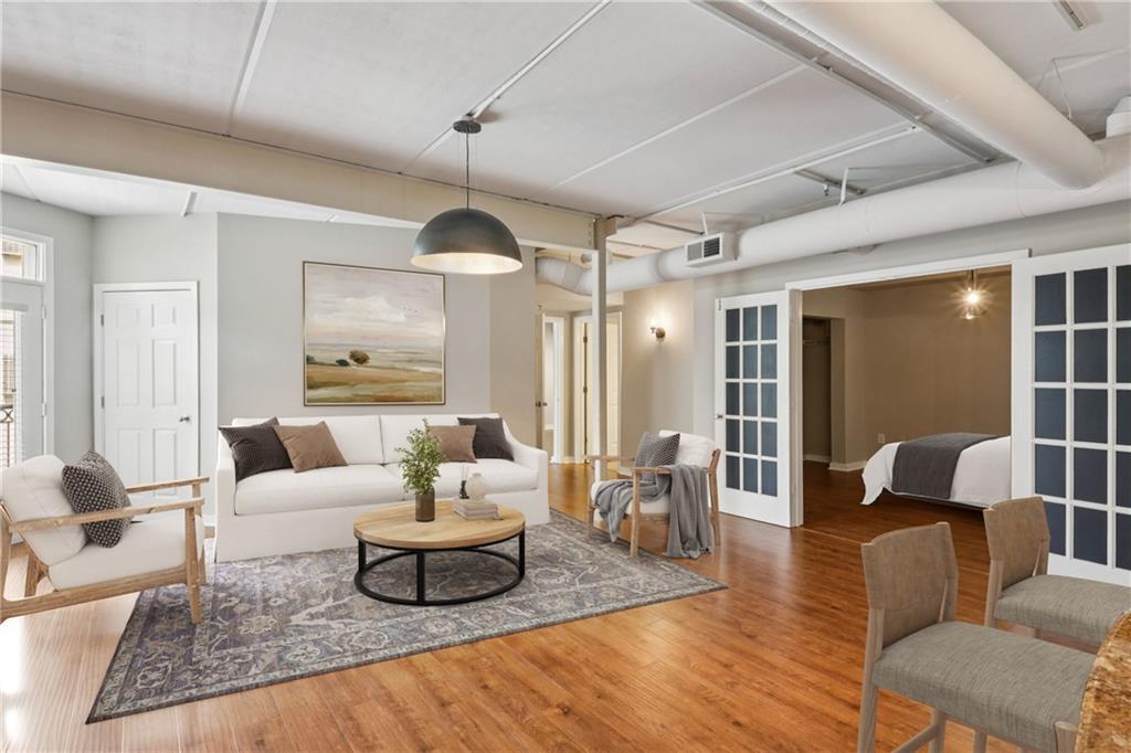 800 Peachtree Street 2303