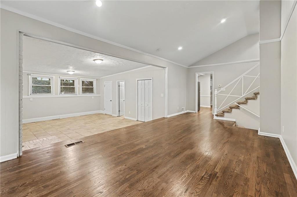1545 Old Spring House Lane