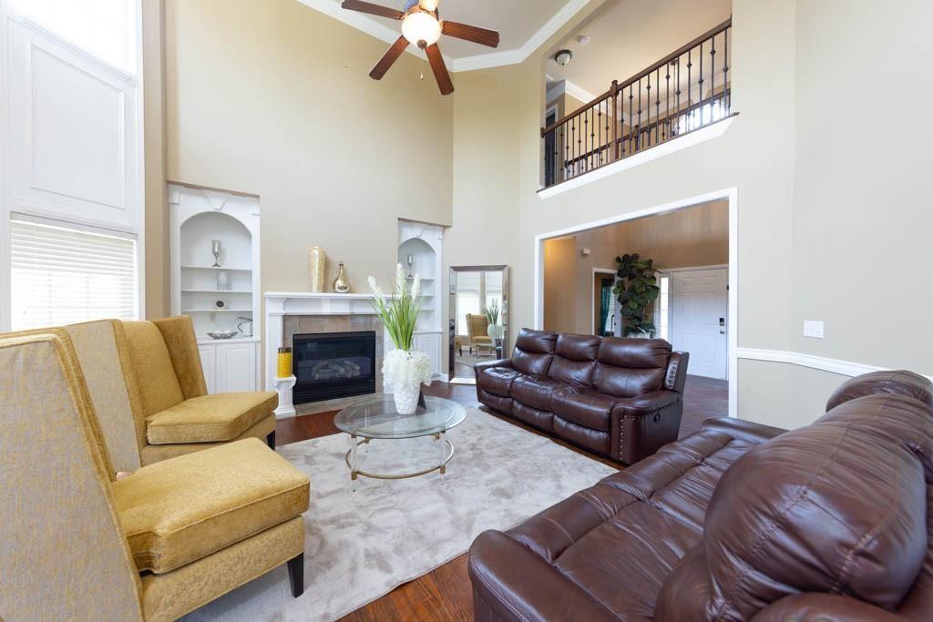 1896 Alcovy Bluff Way