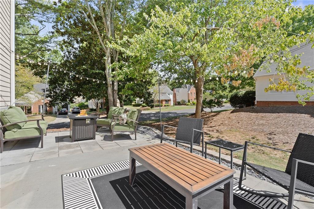 301 Roswell Green Lane, Roswell, GA, 30075 301 Roswell Green Lane