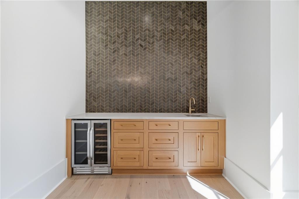 Echelon - Residential