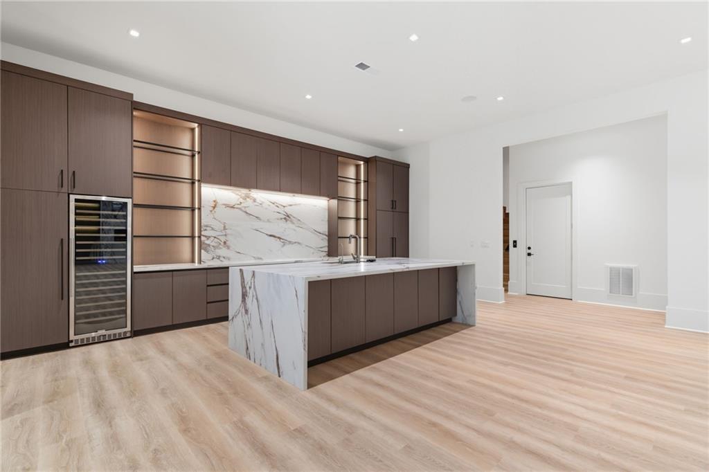 Echelon - Residential