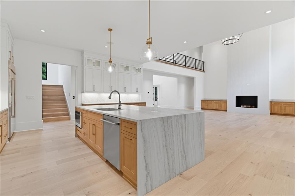 Echelon - Residential