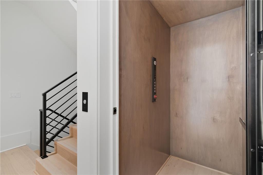 Echelon - Residential