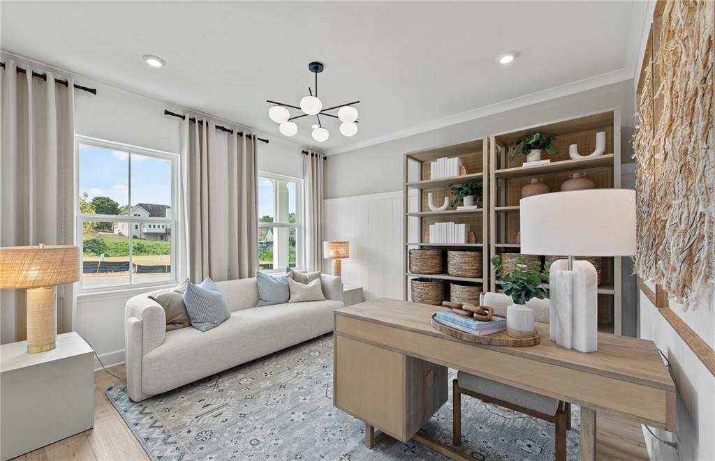 732 Mirror Lake Parkway