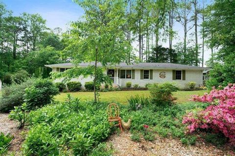 5839 Darry Circle Norcross GA 30093