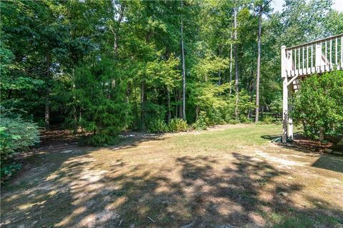 A home in Powder Springs