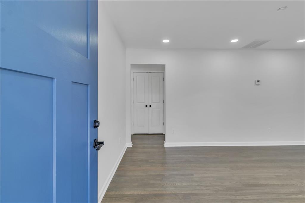 2693 Larkspur Drive SE