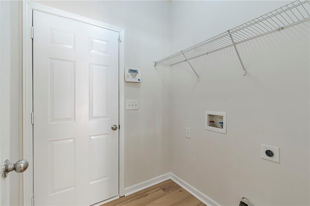 STONEHAVEN POINTE - Residential
