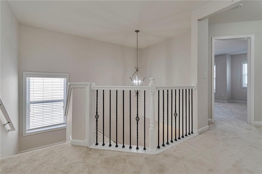 STONEHAVEN POINTE - Residential