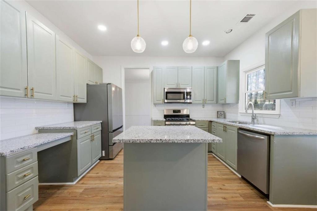 1578 Ridge Point Drive