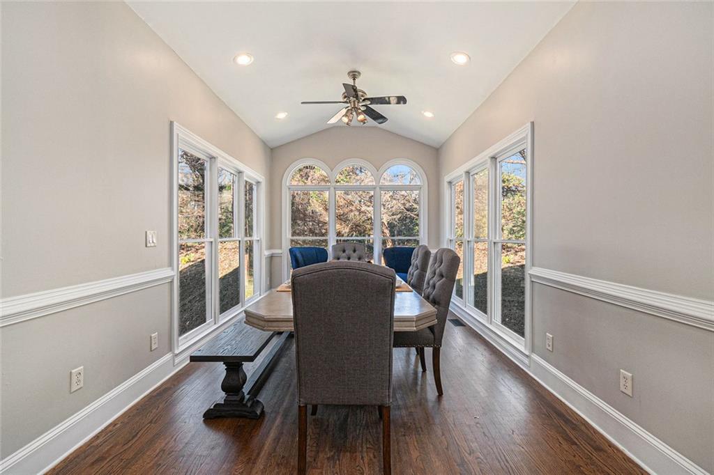 6614 Club View Court, Flowery Branch, Georgia image 18