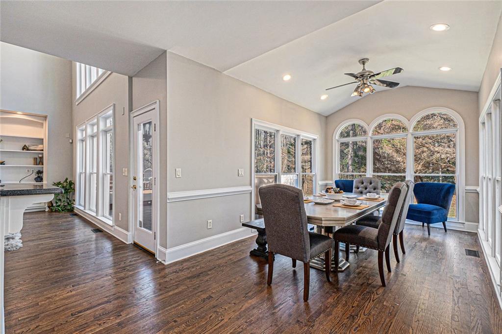 6614 Club View Court, Flowery Branch, Georgia image 19