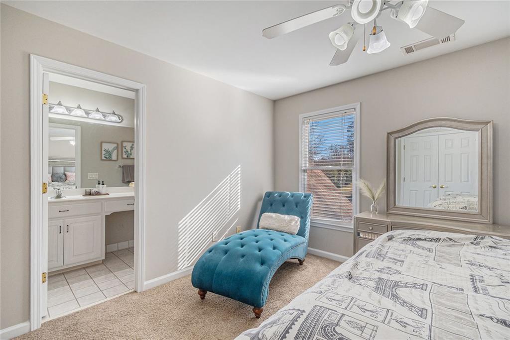 6614 Club View Court, Flowery Branch, Georgia image 35