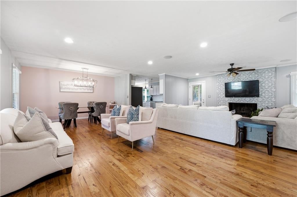1563 Pedro Drive SW