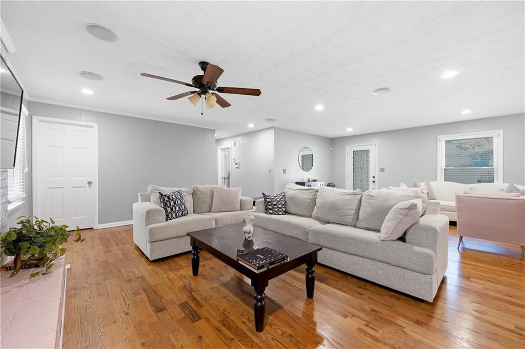 1563 Pedro Drive SW