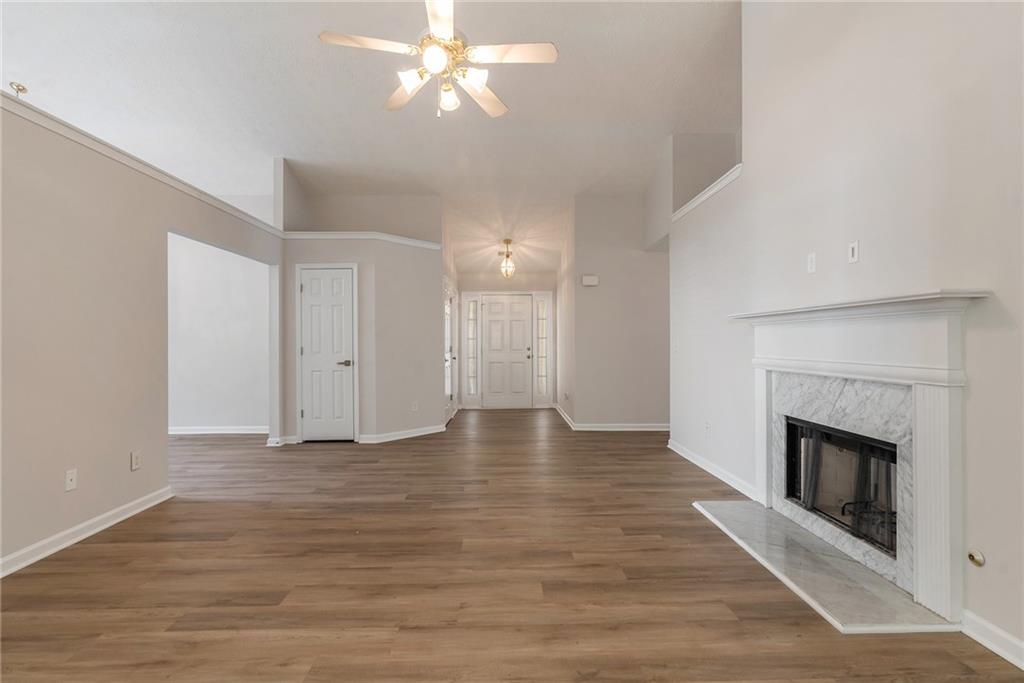 1290 Silverstone Trail