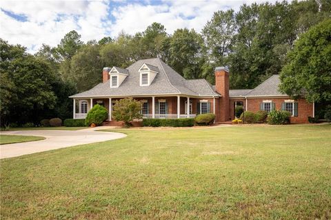 75 Rivercreek Crossing Kingston GA 30145