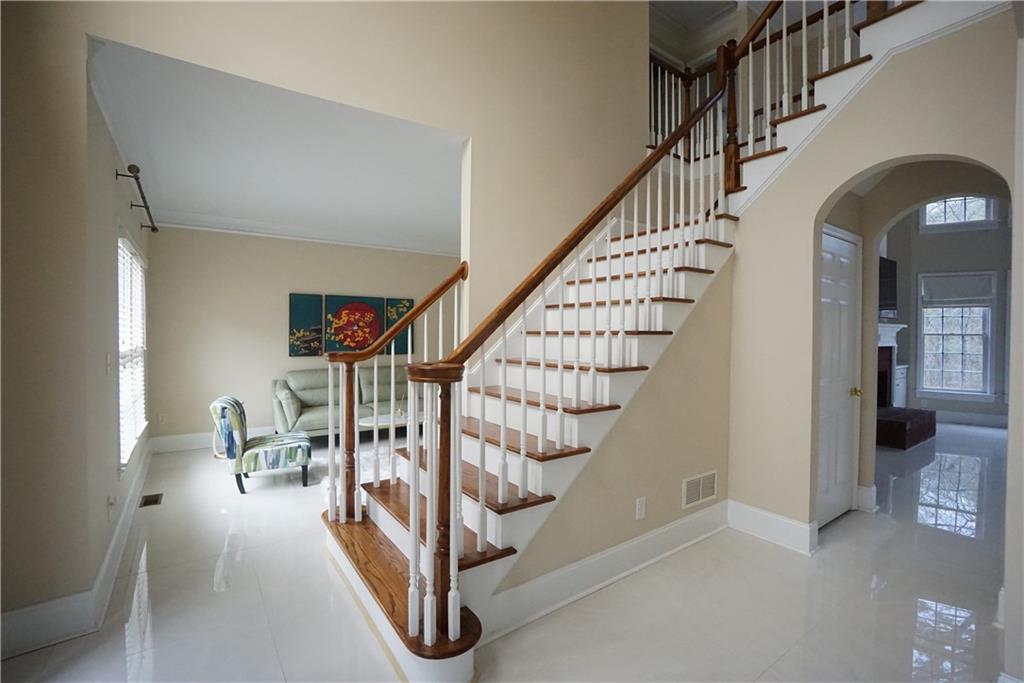 1191 Crofton Landing Lndg, Suwanee, Georgia image 5