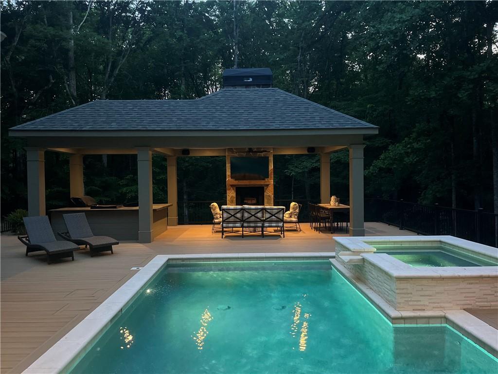 3079 Chattahoochee Trace