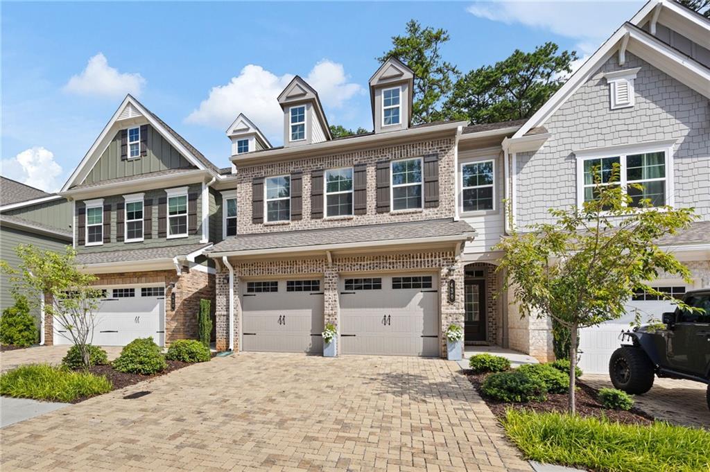 430 DUVAL Drive