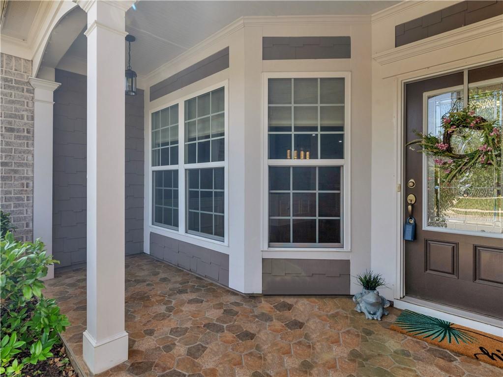 302 Burberry Court