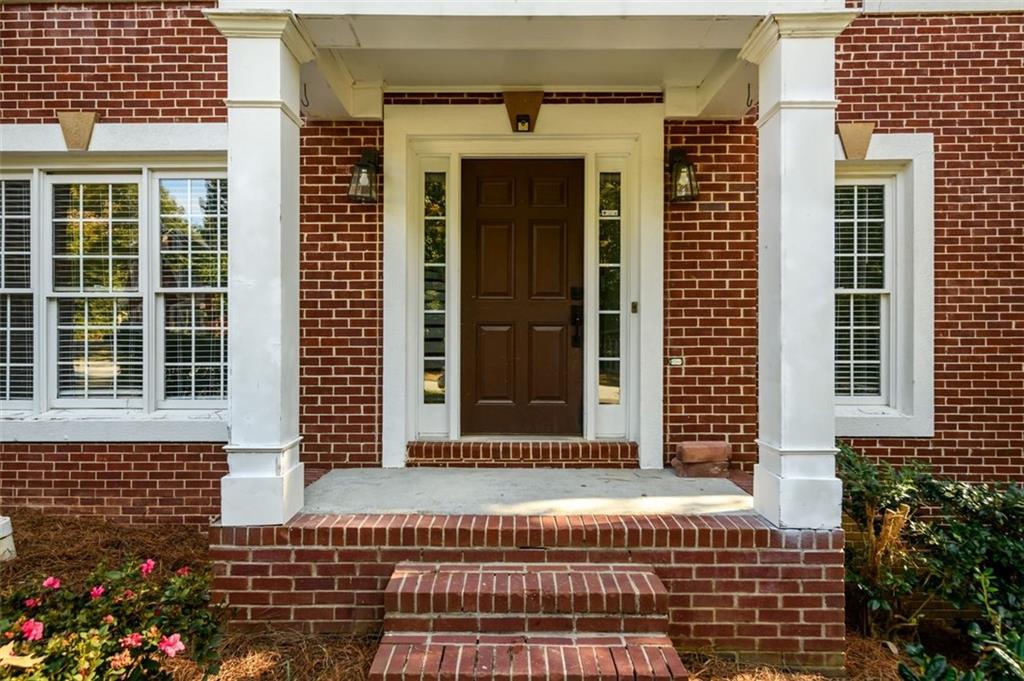 2114 Sugar Springs Drive