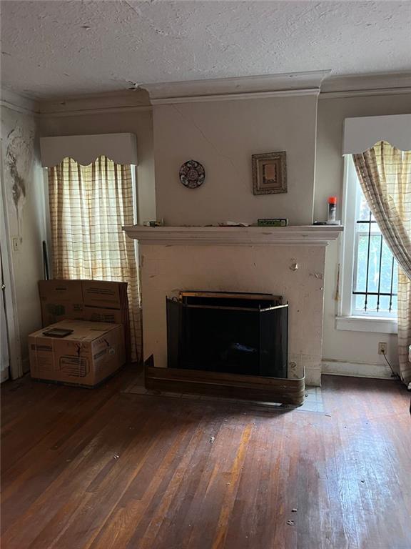 2295 Granada SW