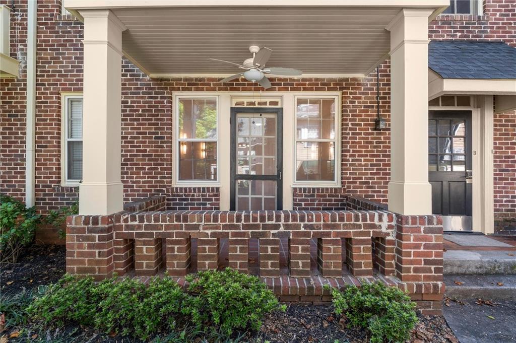 1048 Euclid Avenue NE B2