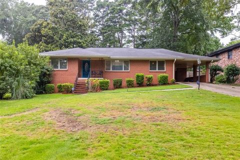 2171 EDGEMORE Drive SE Atlanta GA 30316